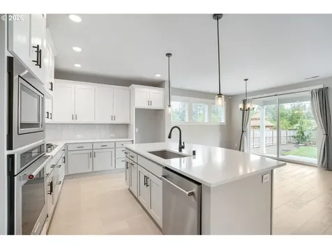 17311 NE 28th Court Ridgefield WA 98642