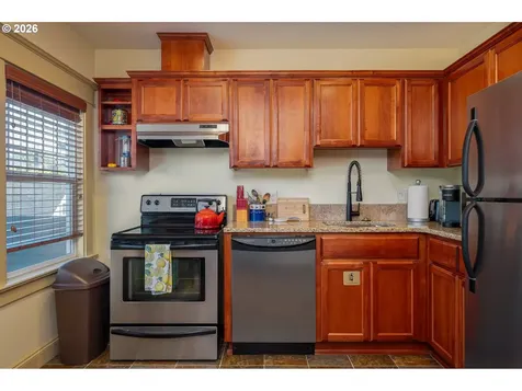 809 NE Evans Street Mcminnville OR 97128