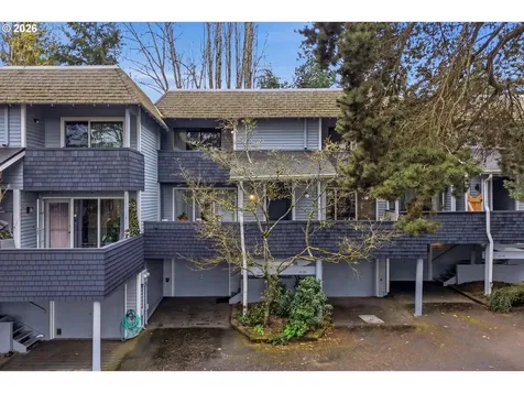 19727 NW Quail Hollow Drive Portland OR 97229