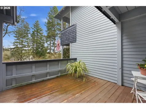 19727 NW Quail Hollow Drive Portland OR 97229