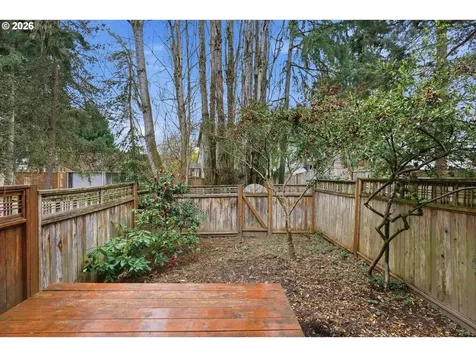 19727 NW Quail Hollow Drive Portland OR 97229