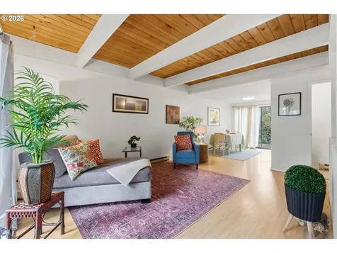 19727 NW Quail Hollow Drive Portland OR 97229