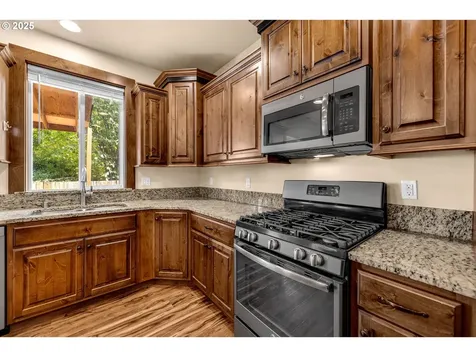 5517 NE 61st Court Vancouver WA 98661