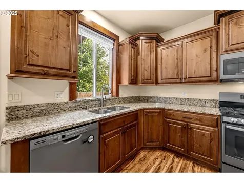 5517 NE 61st Court Vancouver WA 98661