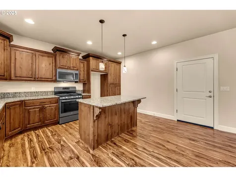 5517 NE 61st Court Vancouver WA 98661