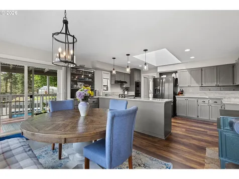 311 Clover Leaf Street Roseburg OR 97471