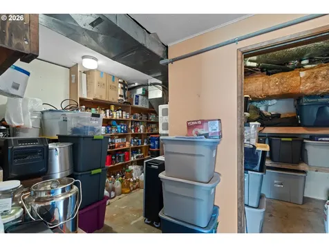 311 Clover Leaf Street Roseburg OR 97471