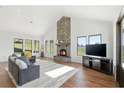 40327 Linn Haven Loop Lebanon OR 97355