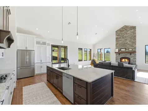 40327 Linn Haven Loop Lebanon OR 97355