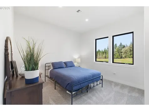 40327 Linn Haven Loop Lebanon OR 97355