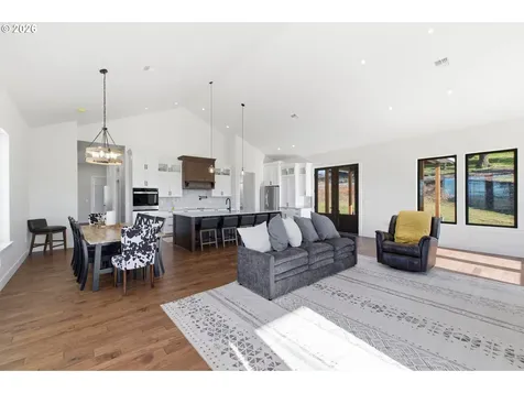 40327 Linn Haven Loop Lebanon OR 97355