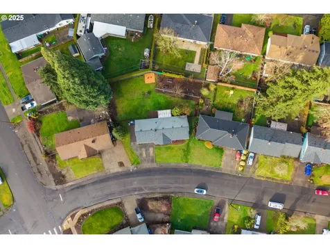 665 46th Avenue SE Salem OR 97317