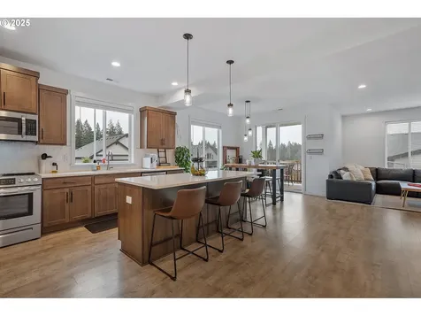 1271 NE Moore Avenue Estacada OR 97023