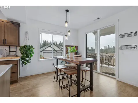 1271 NE Moore Avenue Estacada OR 97023