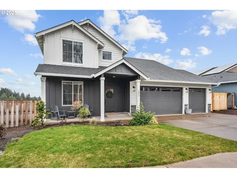 1271 NE Moore Avenue Estacada OR 97023