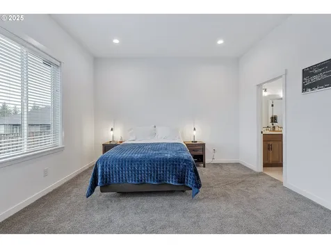 1271 NE Moore Avenue Estacada OR 97023