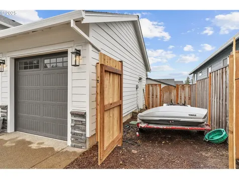 1271 NE Moore Avenue Estacada OR 97023