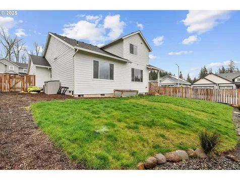 1271 NE Moore Avenue Estacada OR 97023