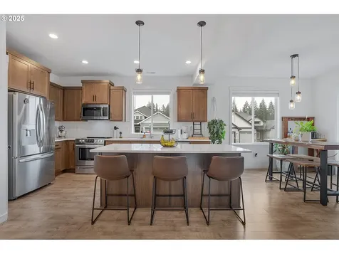 1271 NE Moore Avenue Estacada OR 97023