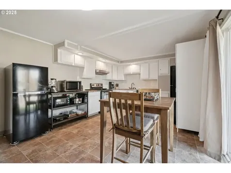 9308 NE 73rd Street Vancouver WA 98662
