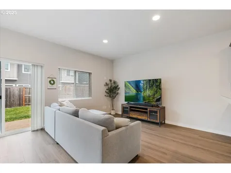 2856 S Nectarine Street Cornelius OR 97113