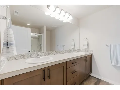 2856 S Nectarine Street Cornelius OR 97113