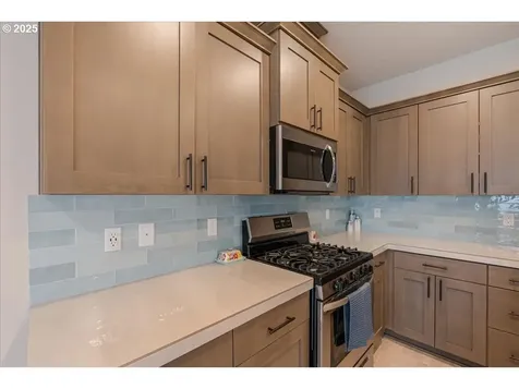 2856 S Nectarine Street Cornelius OR 97113