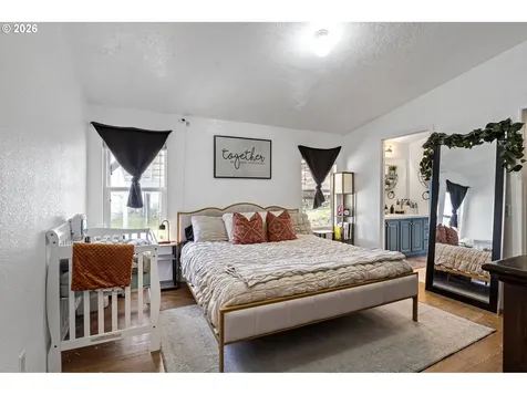 426 Cedar Street Yoncalla OR 97499