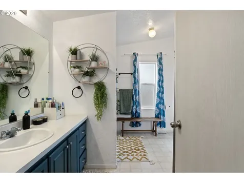 426 Cedar Street Yoncalla OR 97499