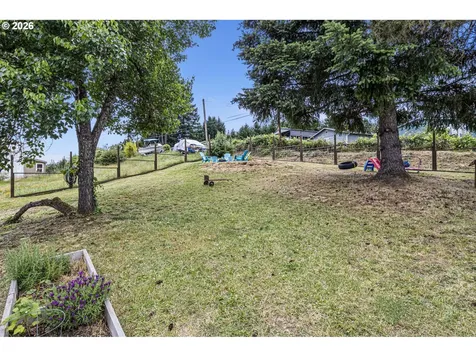 426 Cedar Street Yoncalla OR 97499