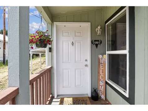 426 Cedar Street Yoncalla OR 97499