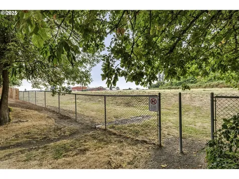 13042 Brookside Drive NE Aurora OR 97002