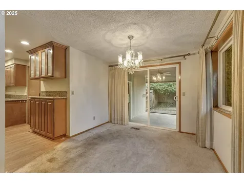 13042 Brookside Drive NE Aurora OR 97002