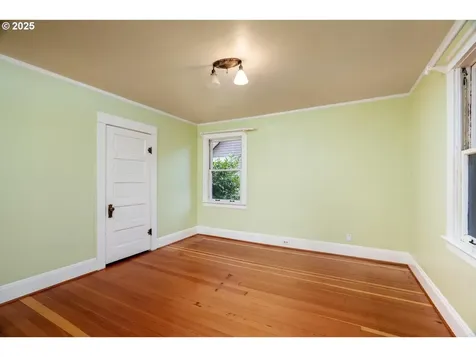 1124 SE Malden Street Portland OR 97202