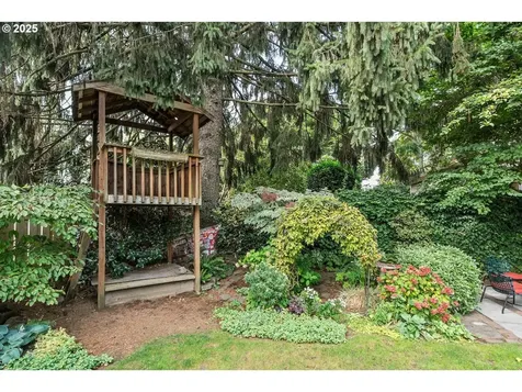 1124 SE Malden Street Portland OR 97202