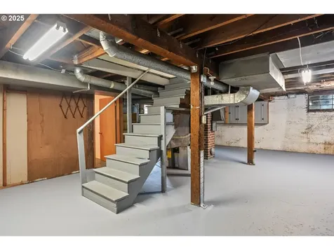 1124 SE Malden Street Portland OR 97202