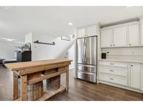 715 N 16th Court Ridgefield WA 98642
