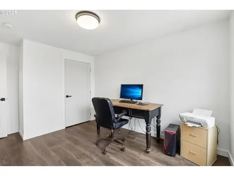 715 N 16th Court Ridgefield WA 98642