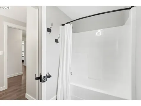 715 N 16th Court Ridgefield WA 98642