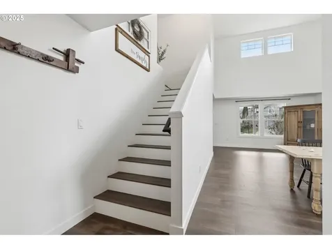 715 N 16th Court Ridgefield WA 98642