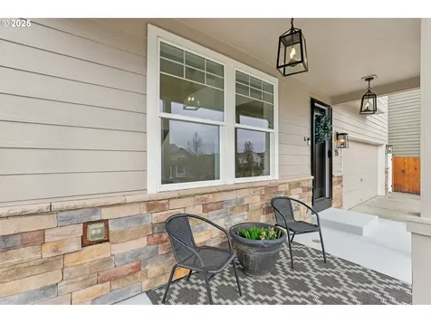 715 N 16th Court Ridgefield WA 98642