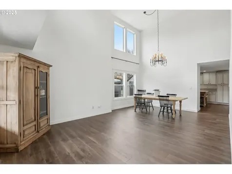 715 N 16th Court Ridgefield WA 98642