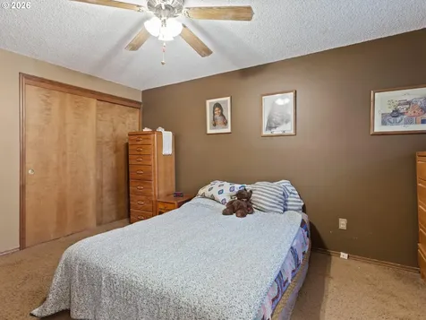 5904 NE 40th Street Vancouver WA 98661