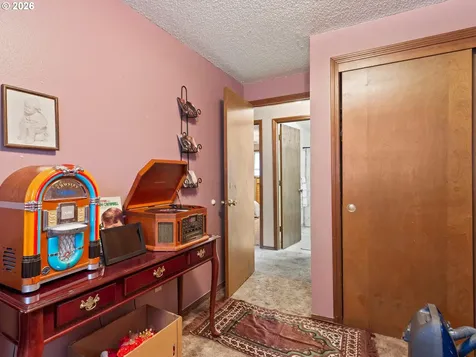 5904 NE 40th Street Vancouver WA 98661