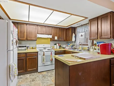 5904 NE 40th Street Vancouver WA 98661