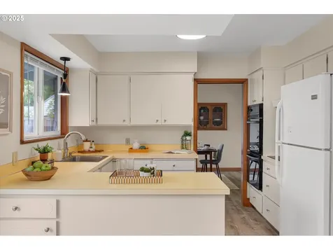 5225 SE 35th Avenue Portland OR 97202