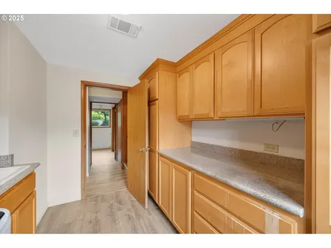 5225 SE 35th Avenue Portland OR 97202