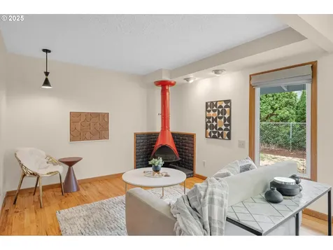 5225 SE 35th Avenue Portland OR 97202