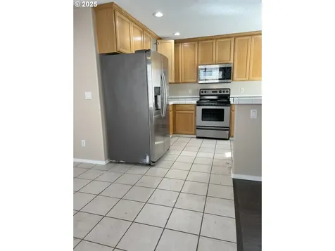 471 S Pine Street Canby OR 97013