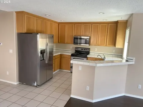 471 S Pine Street Canby OR 97013